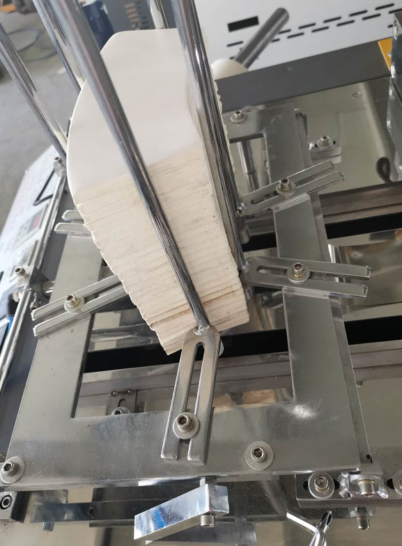 China new type Single/Double PE coated high speed Paper Cup forming Machine debao paper cup machine