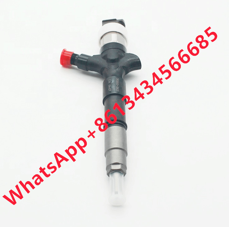 23670-0L020 Common Rail Denso Diesel Fuel Injector 23670-30370 23670-0L050 095000-8220