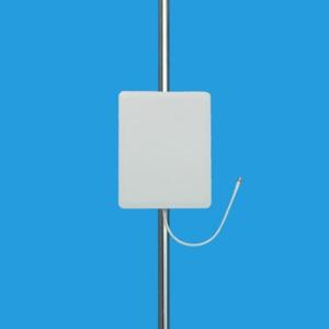 China 2300-2700MHz 14dBi Outdoor or Indoor 4G LTE Flat Directional Panel Antenna wholesale
