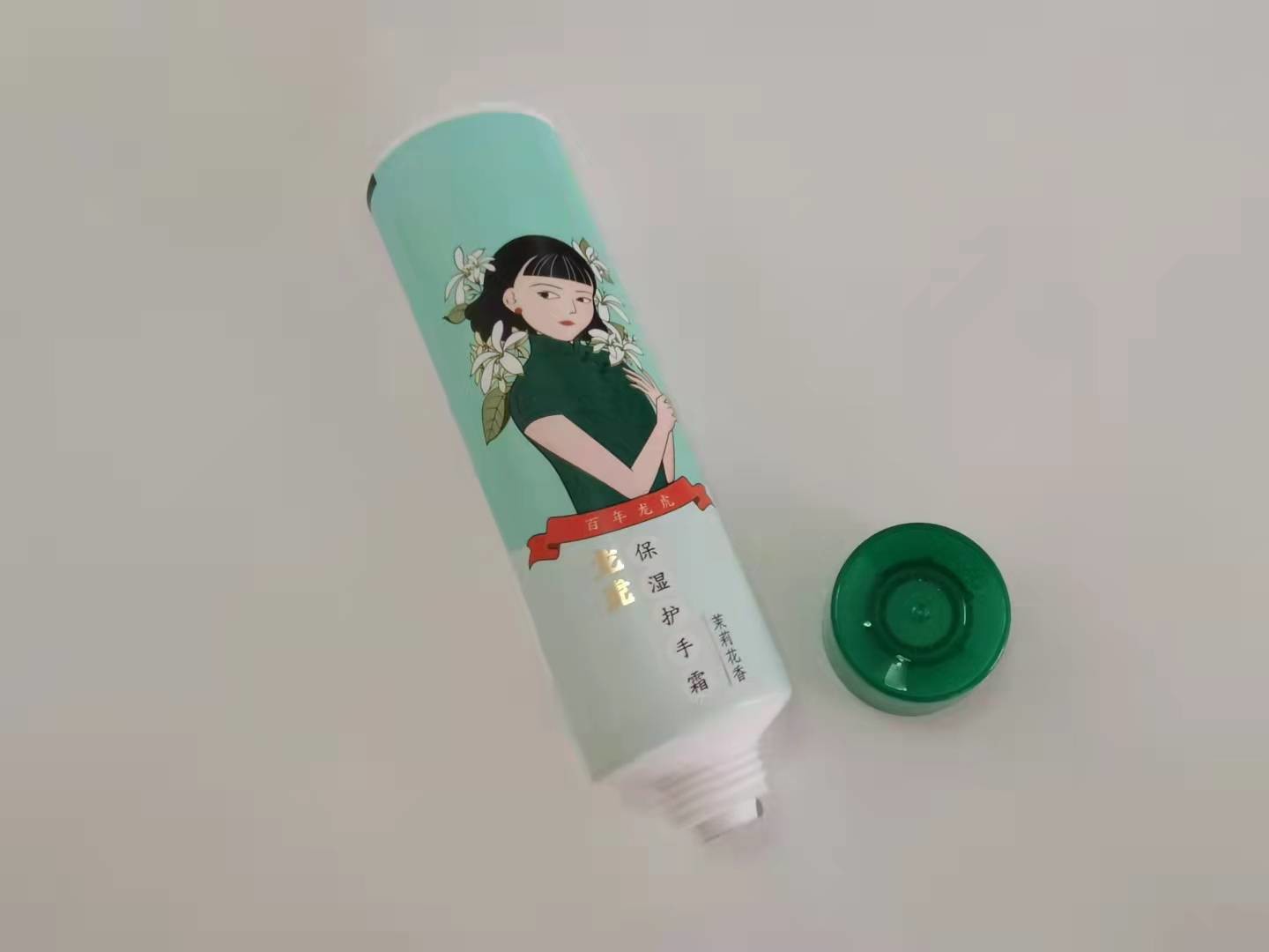 30g Round Dia 30x100mm Plastic Cosmetic Tubes With Screw Cap