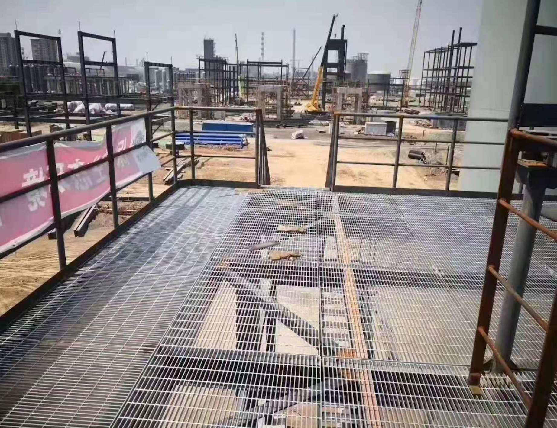 Cold Galvanizing Carbon Steel Heavy Duty Metal Grate 30mm Platform Steel Grating