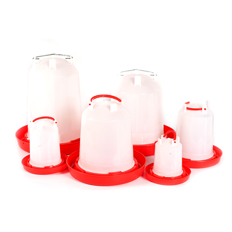 8l Poultry Farm Equipment 35x30cm Polypropylene Chicken Feed Dispenser