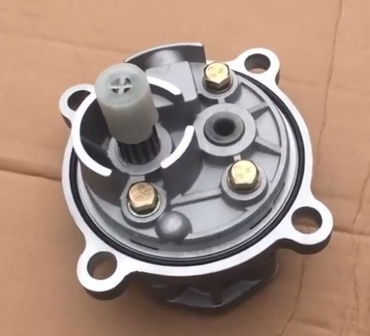 Shantui SD22 SD32 bulldozer parts oil scavenger pump 175-13-23500