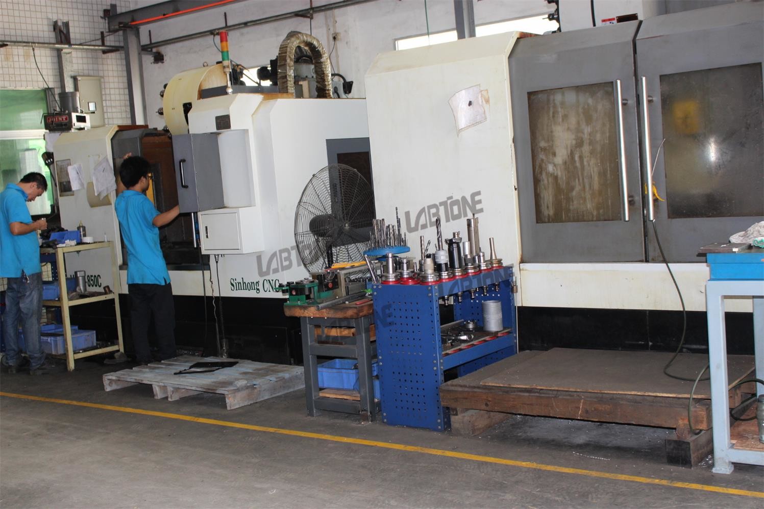 Medium Force Vibration Tester For Product Reliabilty Testing With IEC60068 Standard