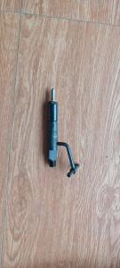 China 4D32ZT31-22000 Fuel injector for wheel forklift wholesale