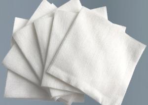 China Alcohol Free Disposable Face Wipes , Simple Cleansing Facial Wipes Portable 15x20cm wholesale