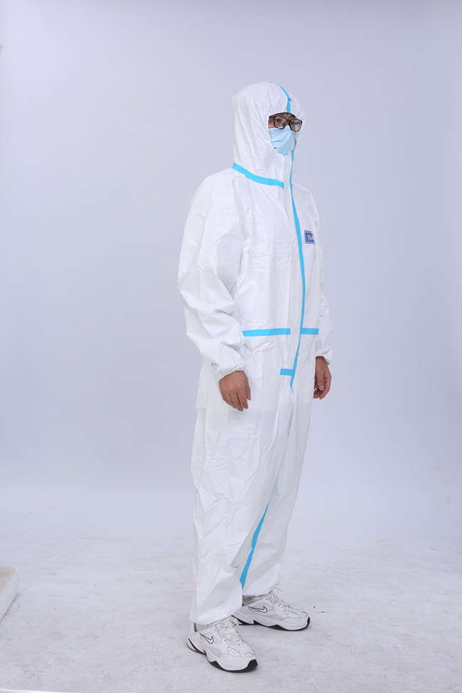 2500g Medical Protective Coverall Disposable Suit WaterProof 1.75KPa