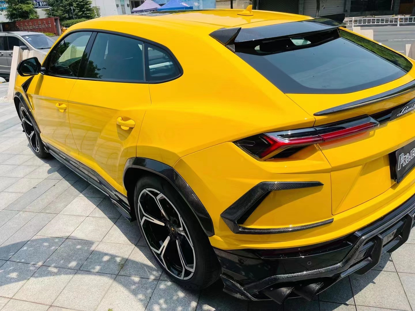 Auto Parts for Lamborghini Urus Body Kit Urus Upgrades TopCAR-style Carbon Fiber Front Shovel Diffuser Spoiler Hood Body Kit