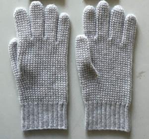 China Waffle Stitch Knitted Gloves With Fingers Warm One Size Cashmere Material wholesale