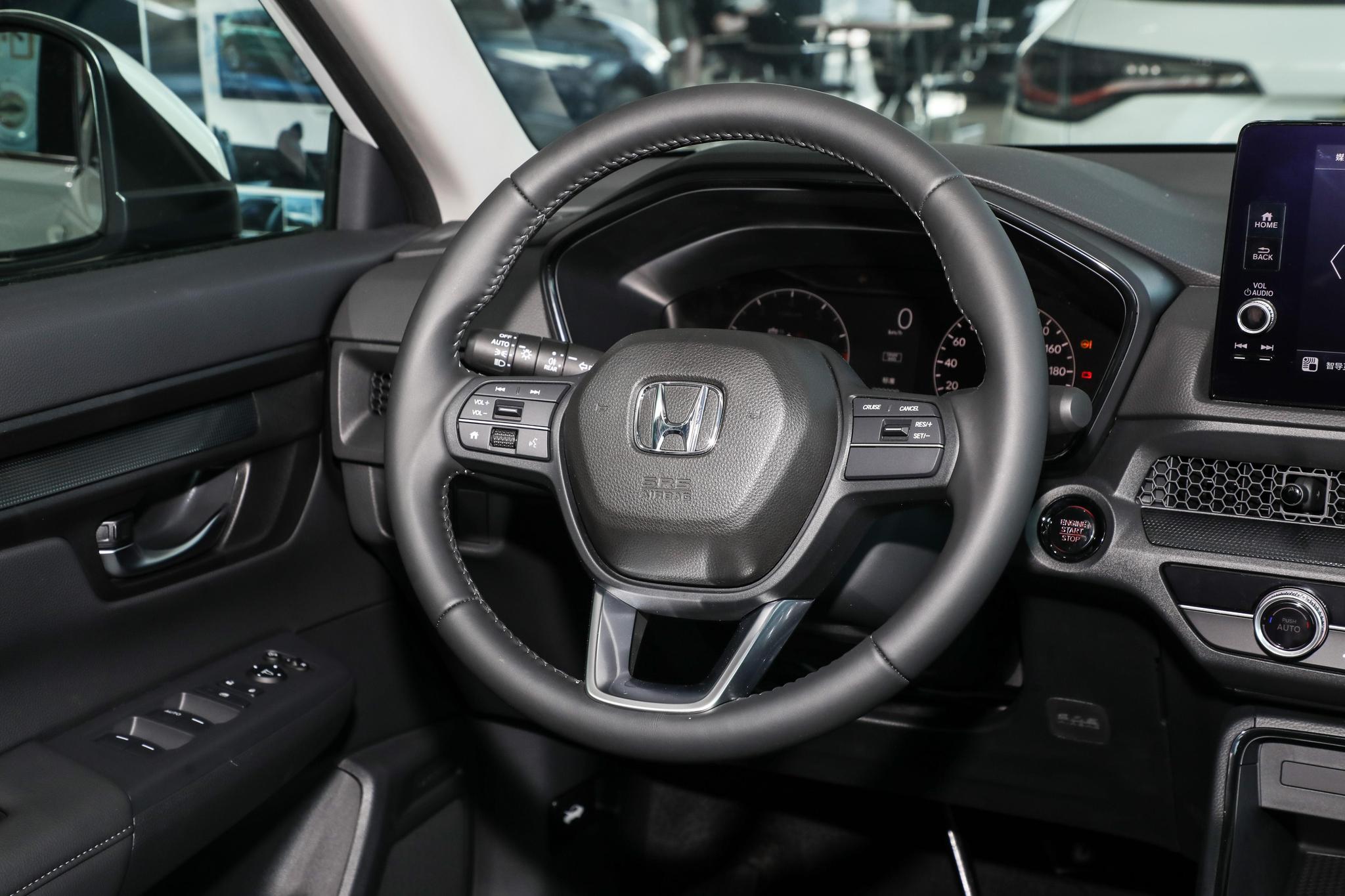 2024 Compact 5 Door 5 Seats Gasoline Hybrid Car with Real-Time-4Wd and Maximum Engine Torque of 243 Energy Type Gasoline