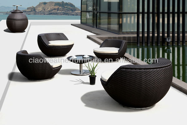 Versatile Garden Table and Relax Chair Outdoor Furniture Set for Patio