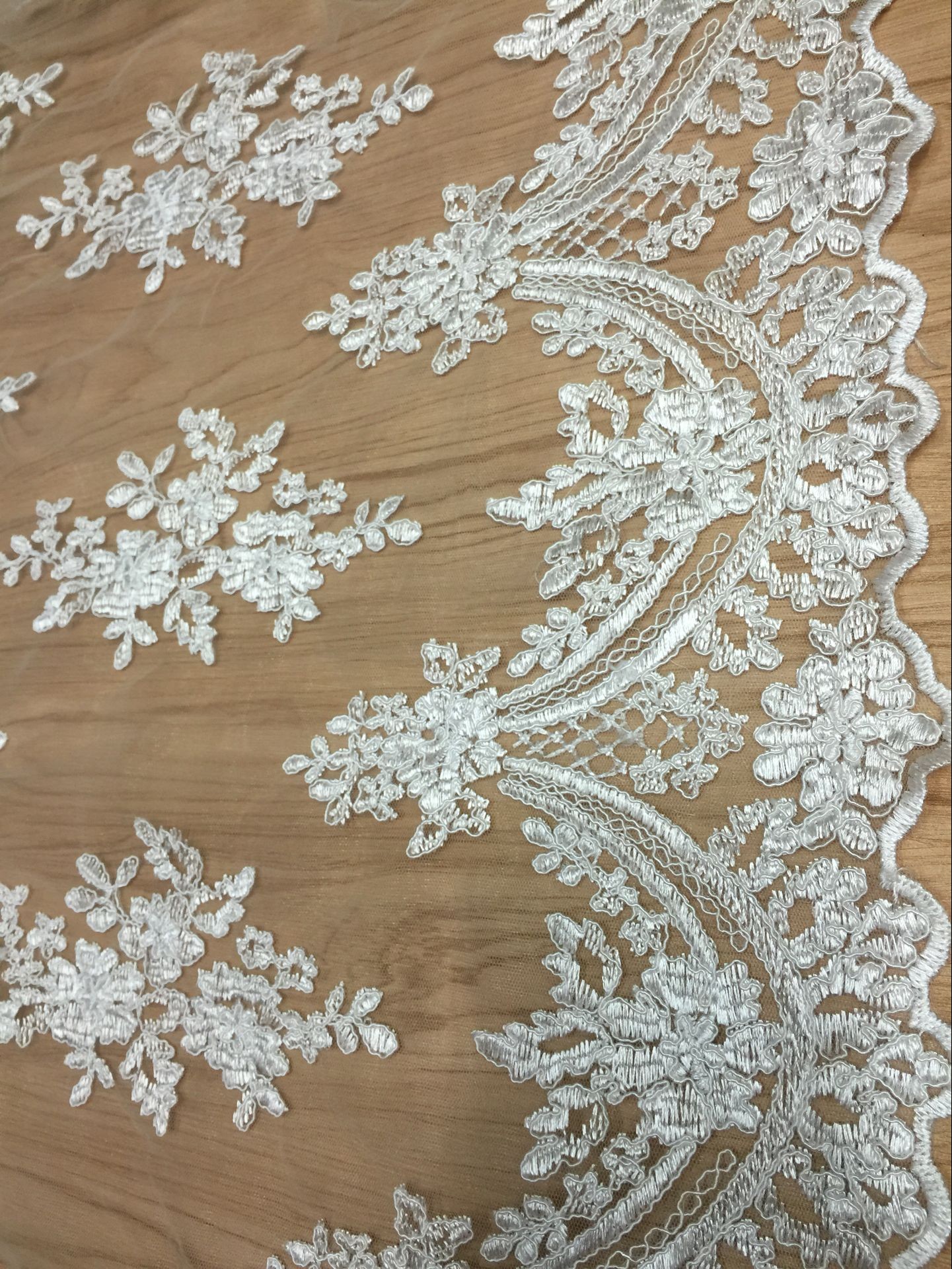 2017 new design embroidry tulle lace fabric With Cord for Bridal Dress