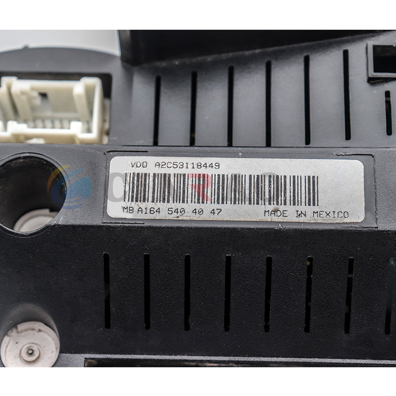 Mercedes - Benz A164 Instrument Panel Display Assembly Unit VDO A2C53118449 Car Audio System