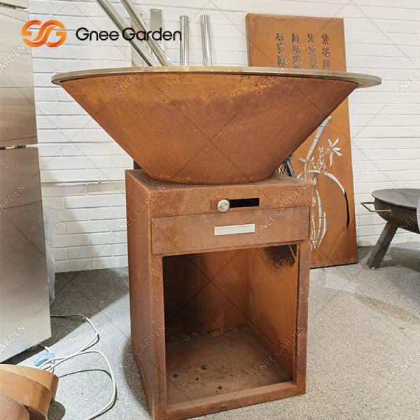 Wood Burning Corten Steel Outdoor BBQ Table Fire Pit Barbecue Grill Charcoal Bbq Working Staff