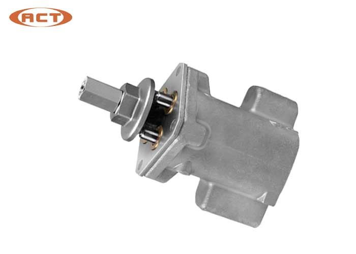 720-16-04960 Excavator Hydraulic Spare Parts Pilot Operated Valve For ZAX