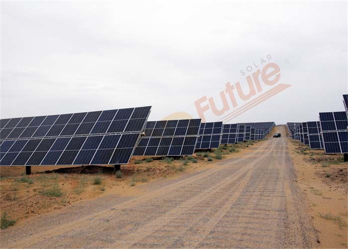 50Hz PV Tracking System 17m/S 1 Axis Solar Tracker Fast Installation