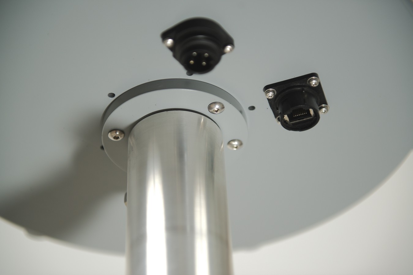2.4 5.8GHz Drone Detection Radar System Ethernet Interface With 1KM Detection Range