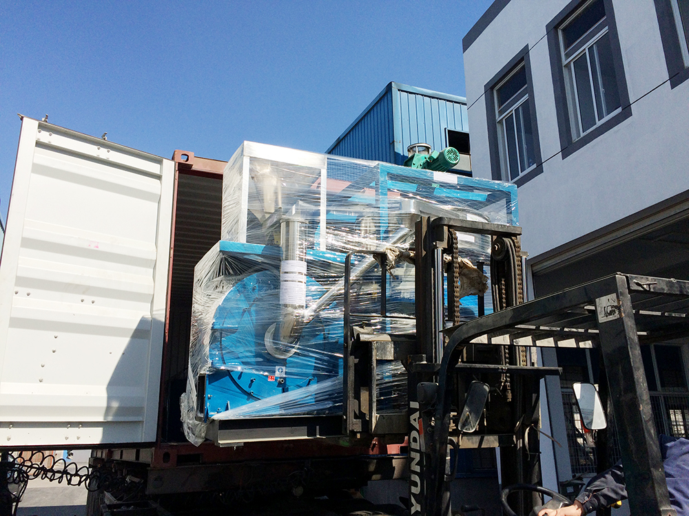 100-1000kg/H PVC Pulverizer Machine PP PE Plastic Powder Milling Machine