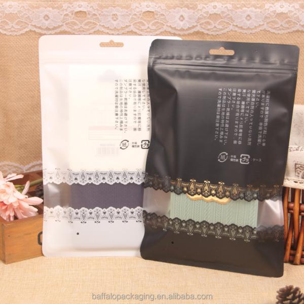 Custom Printed Clear Underwear Packaging Bags with Hang Hole Multi-layer Zipper Heat Sealable Bag