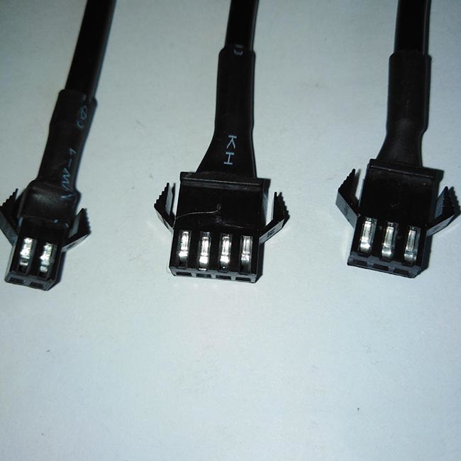 2P 3P 4P Connection OD4.0mm 0.1mm2 Car Wiring Harness