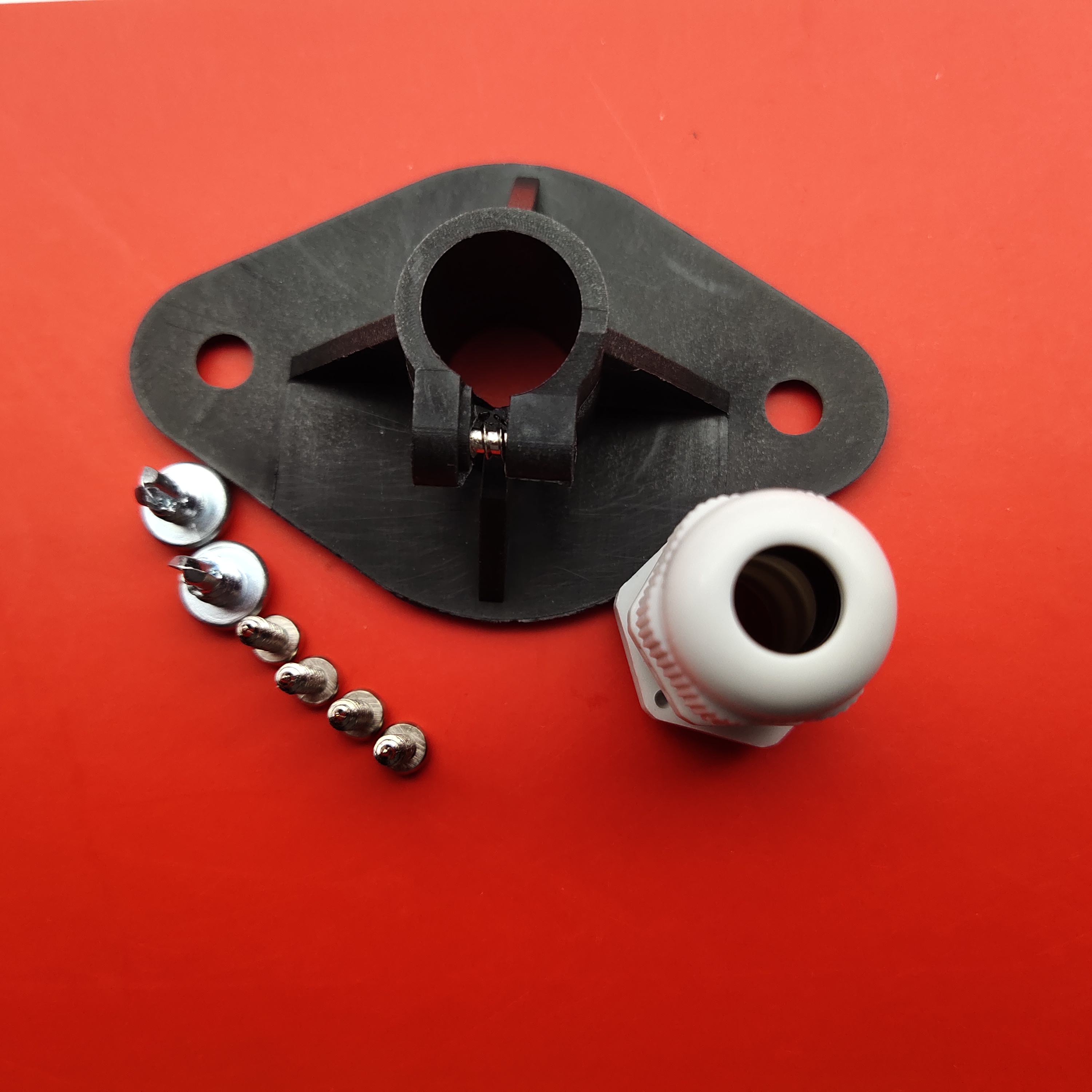 Versatile Duct Mount Humidity Sensor with 4 20mA / 0 10V Output Measure Range 0-30m/s