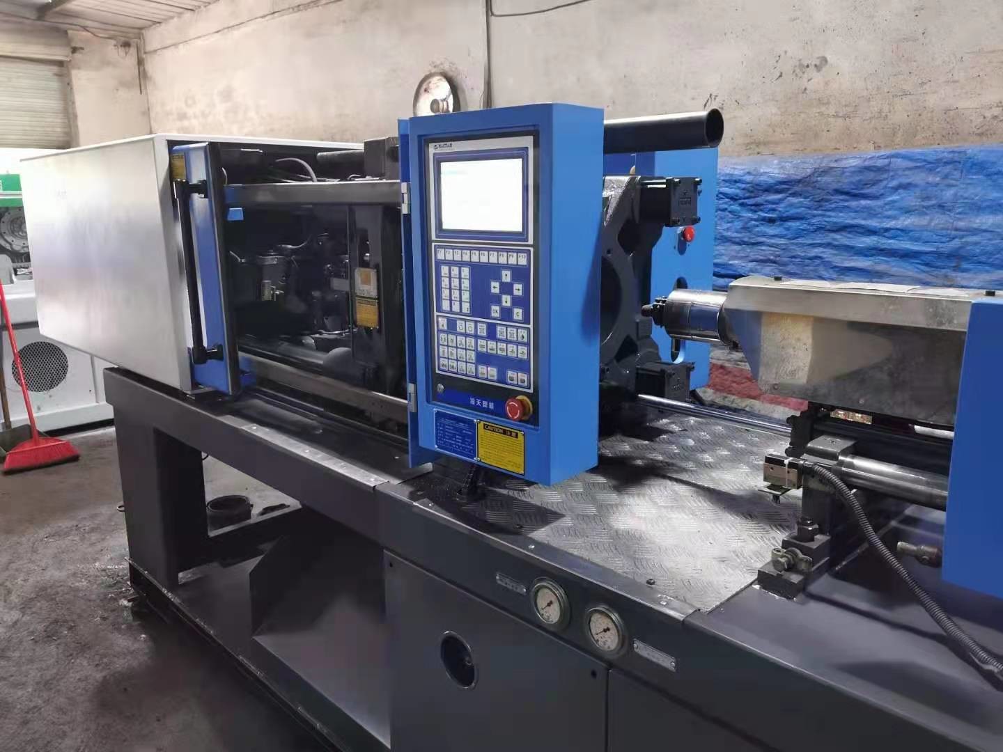 Used Haitian 90 Ton MA900 servo motor small Plastic bottle cap injection molding machine