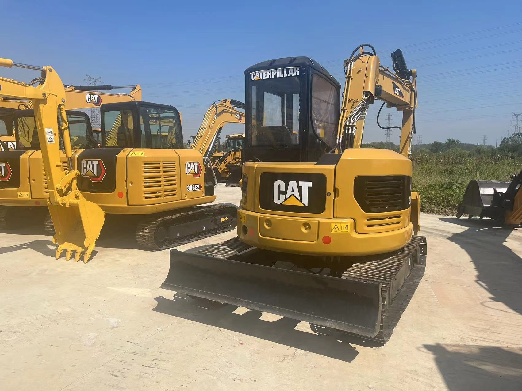 Used Caterpillar Caterpillar 3.5 Ton Bucket Capacity 0.8m³ Crawler Digger