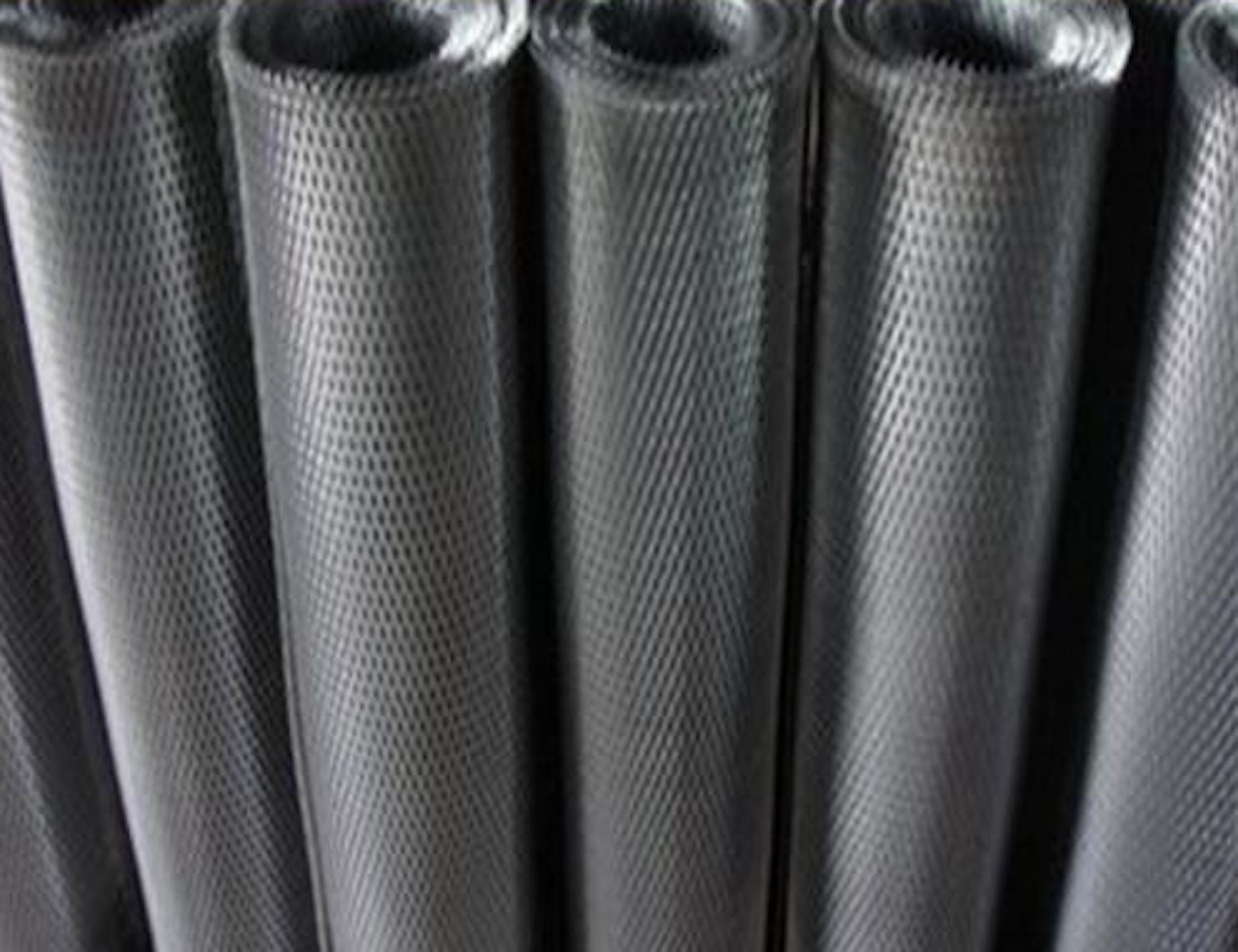 Walkways Low Carbon Expanded Plate Mesh PVC Coated Iron Wire Mesh