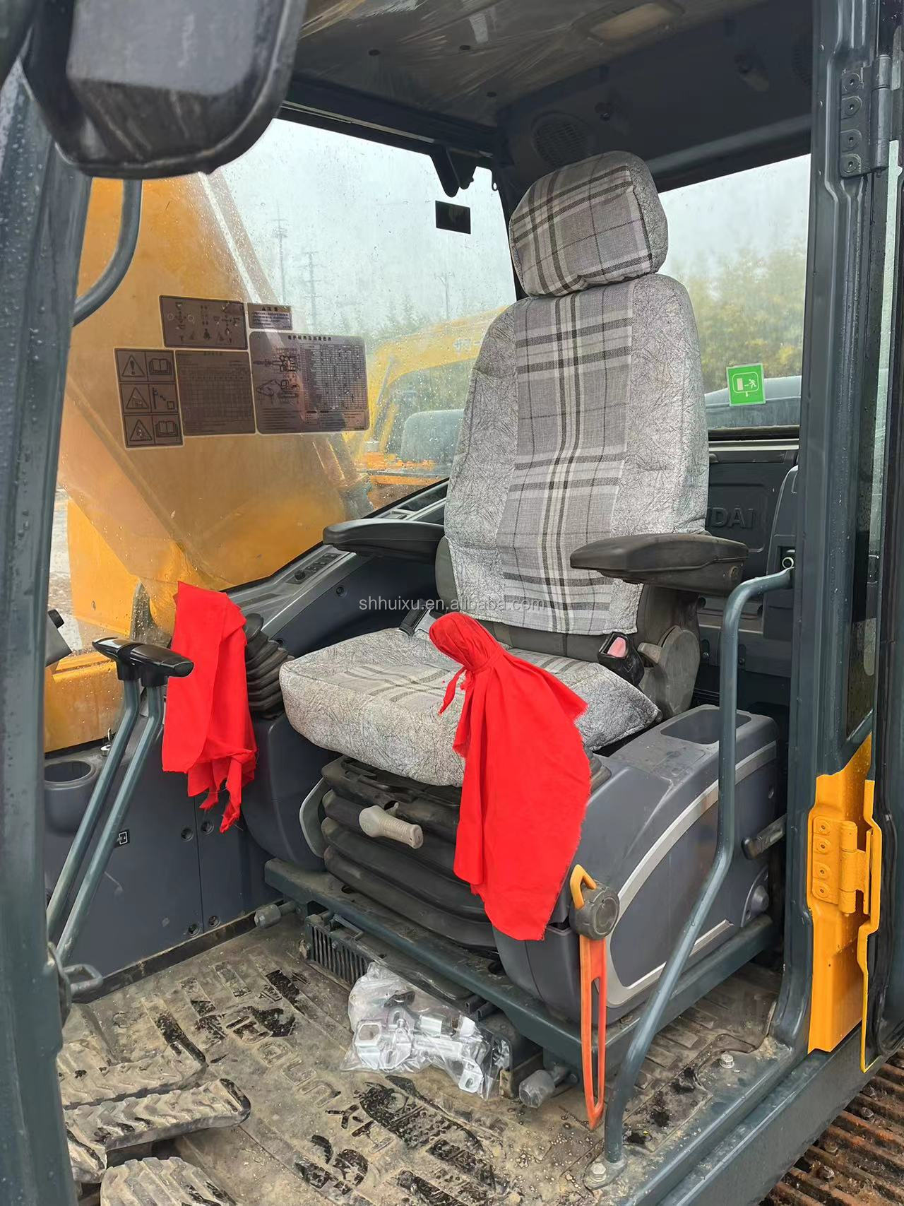 Second Hand Hyundai 225-7 305C-9 Excavator Used Construction Machinery