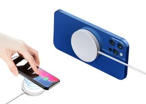 China USB-C Port 15W Fast Charging Qi Magnetic Charging Pad wholesale