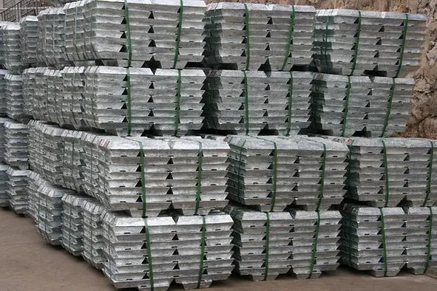 99.7% High Pure Aluminum Ingot A7 Surface Smooth For Melting Ingot