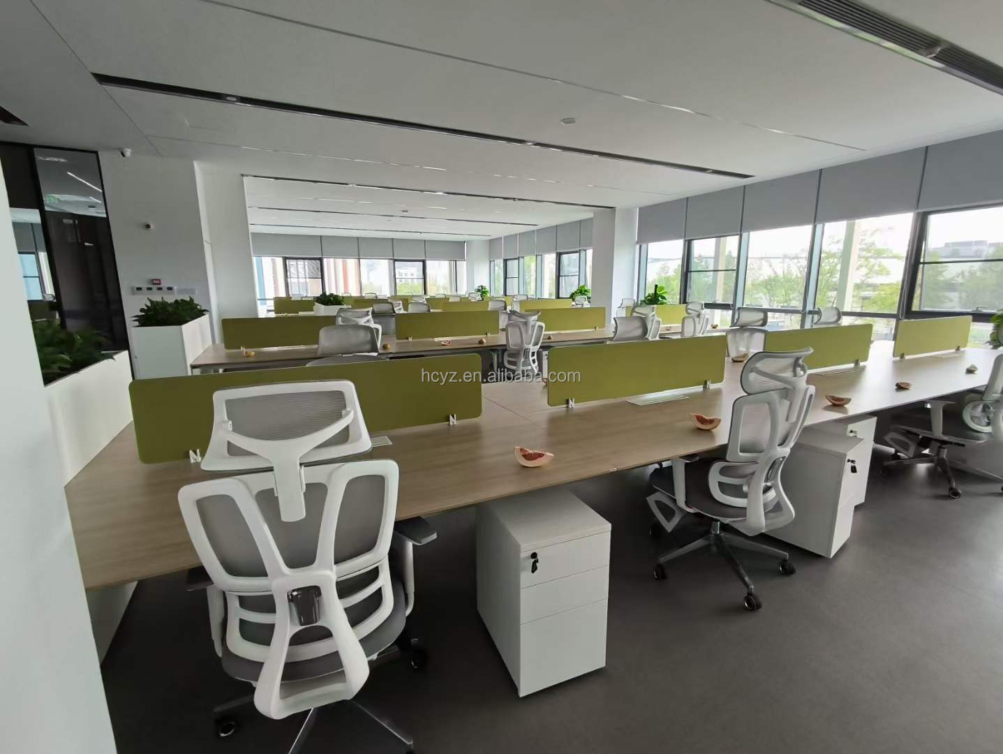 FOSHAN Office Furniture Swivel Ergonomic Executive Chair with Footrest Free Shipping