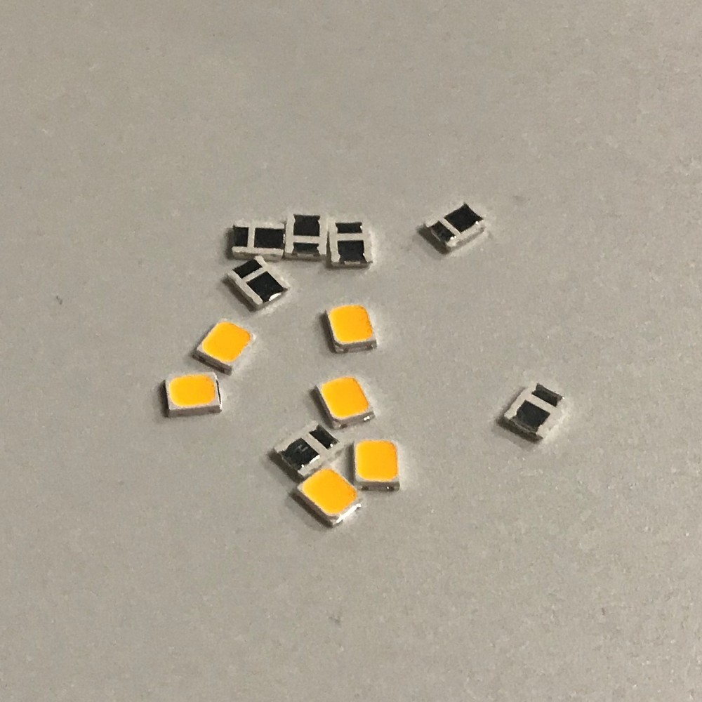 Chinese LED chips manufacturers 3V 26-28Lm 6000K White LED Chip SMD LED 2835 Chips