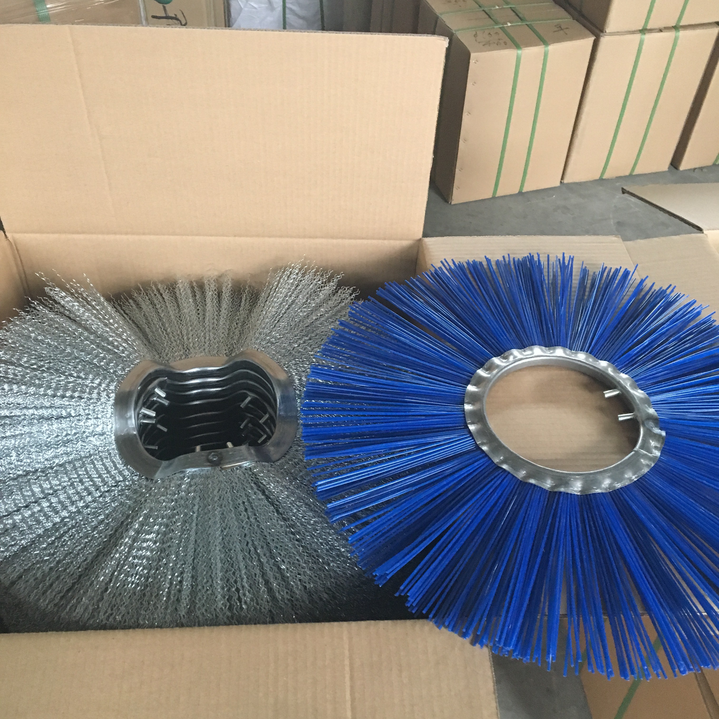 8mm Pin Road Cleaner Brush Poly Mixed With Wires Flat / Curvy Metal Ring