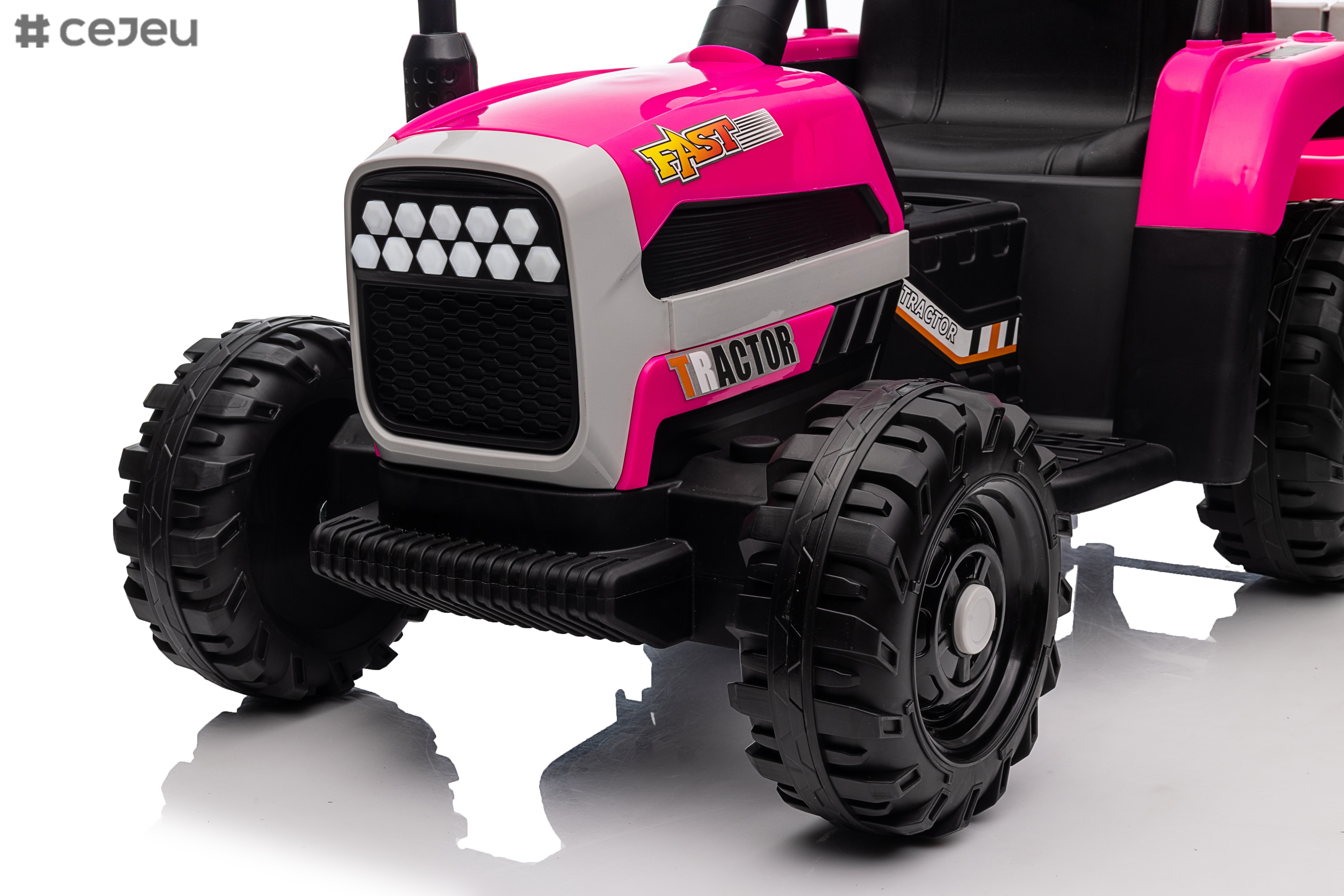 Rechargeable Battery Kids Ride On Toy Truck with 12V Rechargeable Battery and Two Motors