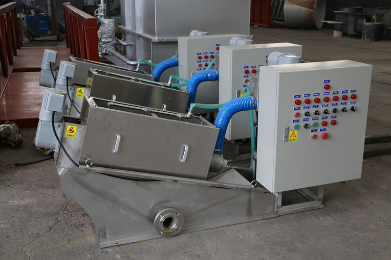 Oily Sludge Dehydration Made Easy with Multi-Disc Screw Press in Wastewater Treatment