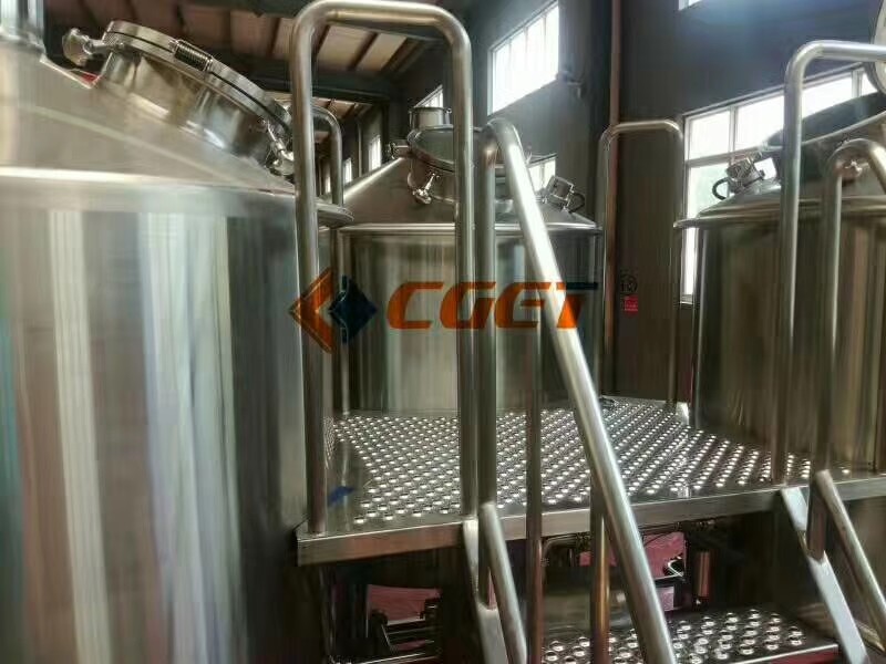 3 Vessel Craft Beer Making Equipment Steam Heating 15bbl Brewhouse System