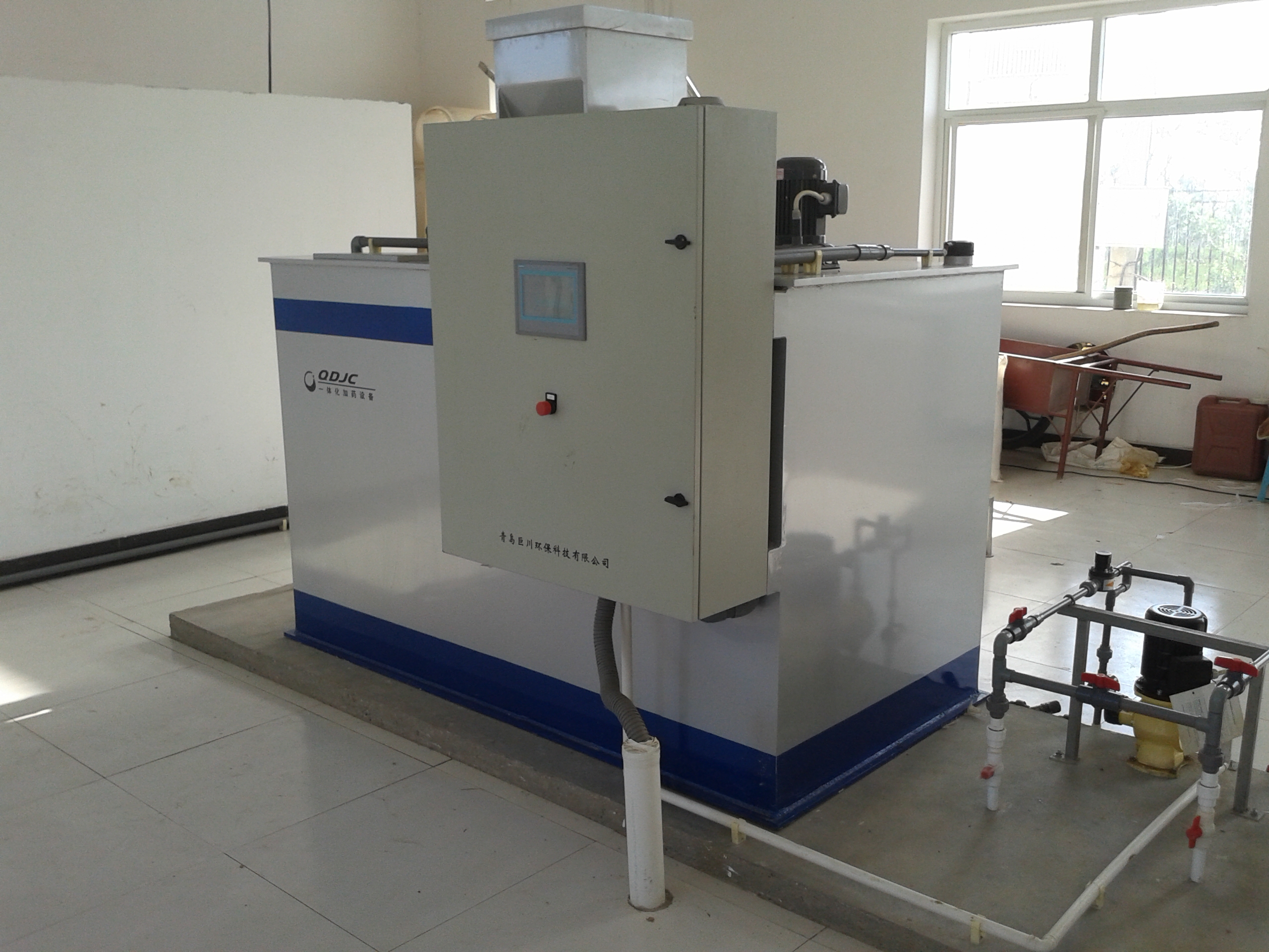 Weight KG 380 kg Automatic Polymer Dosing System for PMA PAC Flocculant in Water Treatment Sewage Treatment