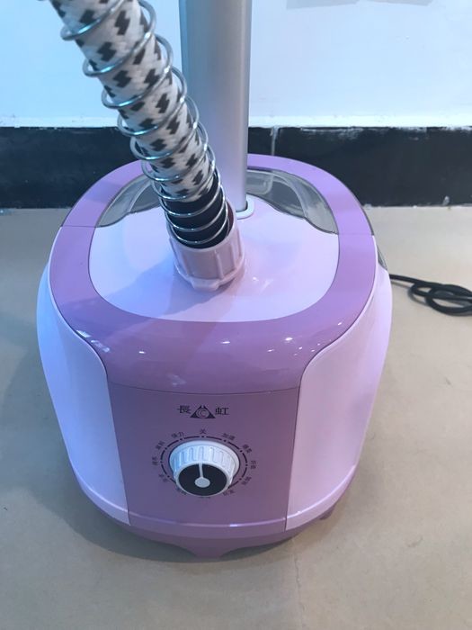 Light Purple Industrial Garment Steamer Safe Power Off Setting For Drapes