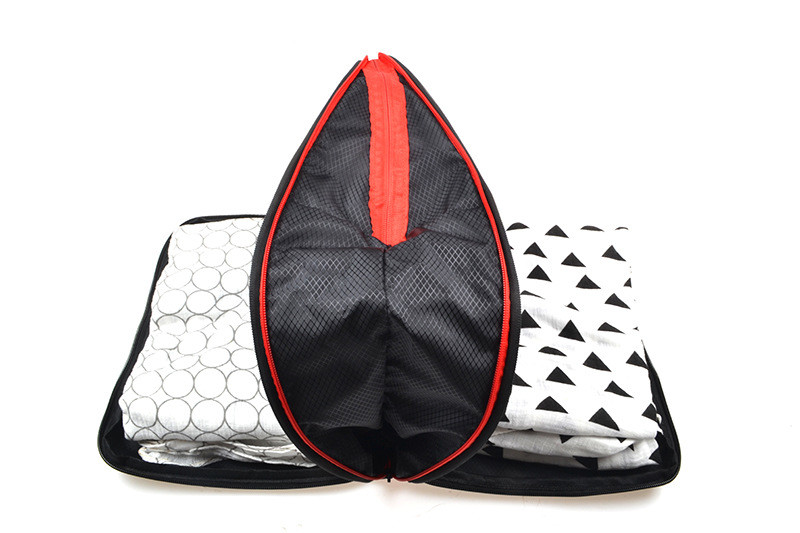 Hanging Waterproof Toiletry Bag For Travel Men Womens With Zipper