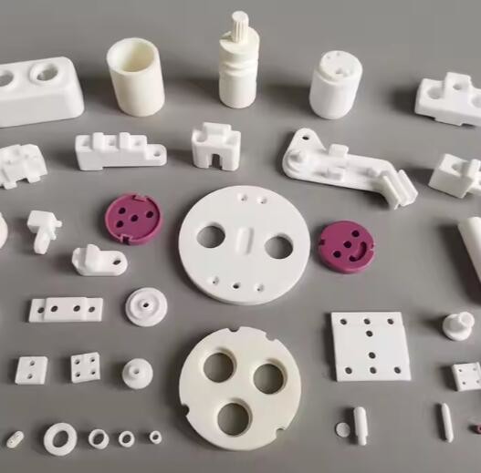 Good Thermal Conductivity Wear-Resistant Precision Beryllia Ceramic BeO