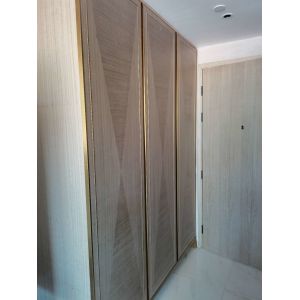 China Customized Hotel Room Furniture Packages Wooden Fitted Wardrobes Set on sale