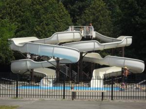 China Amusement Kid Water Park Equipment Children Playing Slides Set wholesale