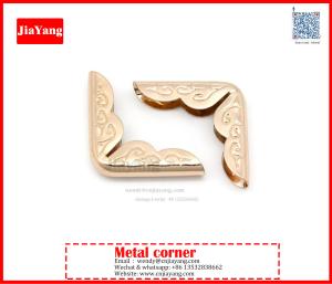 China silver color metal corner protector for boxes wholesale