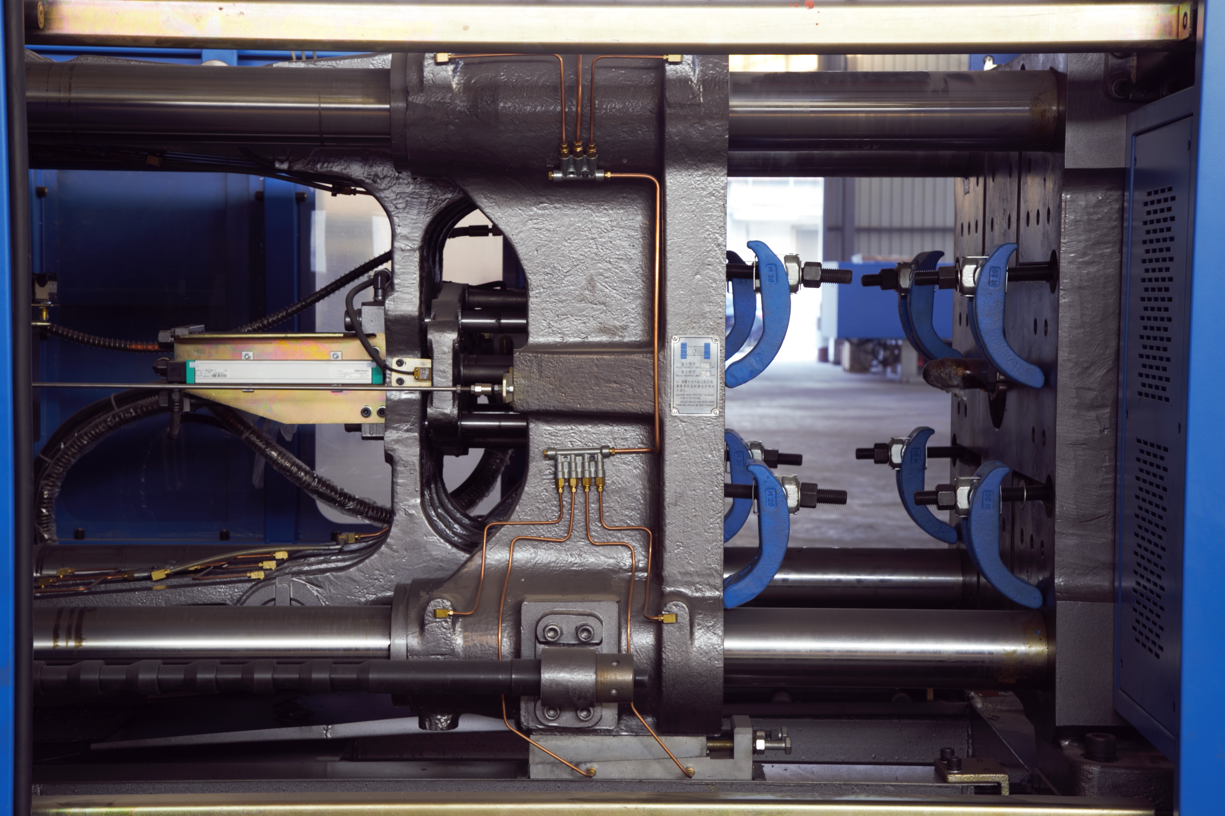 Vaccine Syringe Injection Molding Machine 40.5 KW Preventive 190 Mpa