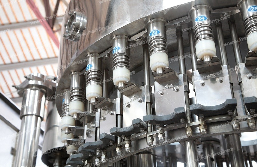 4000bph Water Rinsing Filling Capping Machine Glass Bottles Packaging