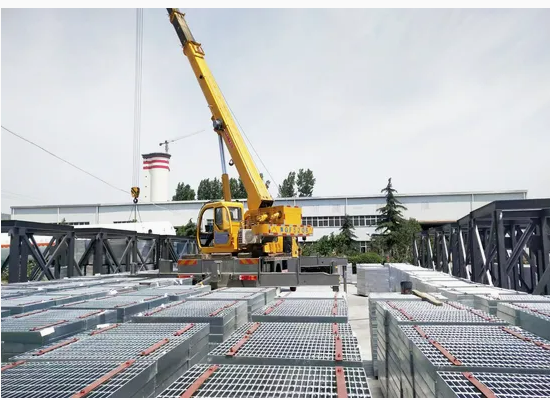 Metal Plank Grating Stair Treads/Grating