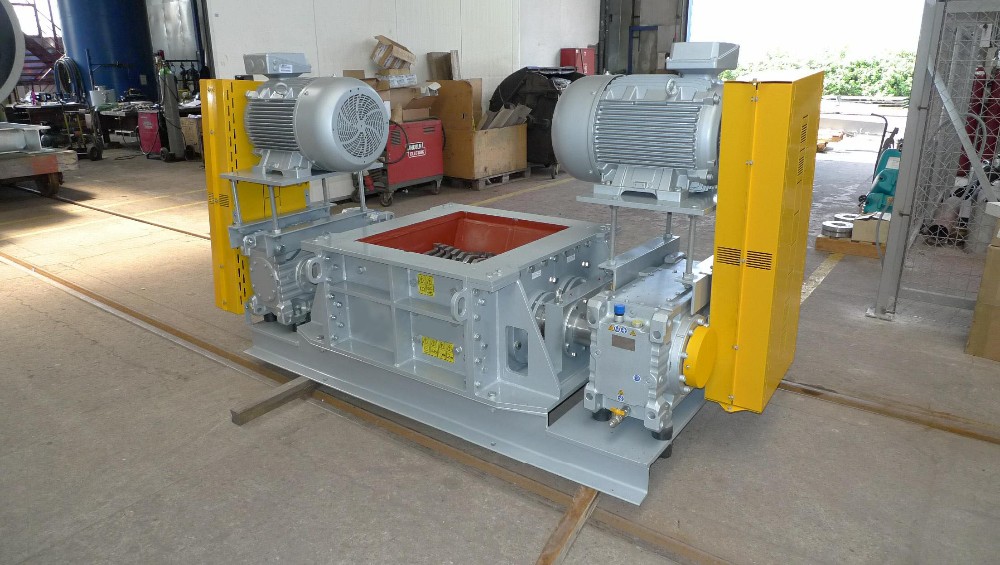 10t/h Animal Carcasses Bone Crushing Machine For Rendering Plant