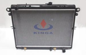 China Toyota landcruiser radiator 1998 , 2002 Toyota Radiator 16400-66120 / 16400-66121 wholesale