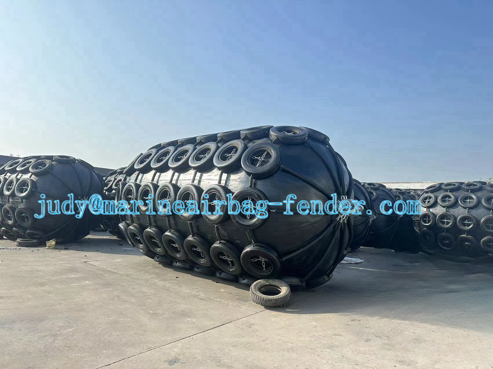 24 Months Warranty Inflatable Pneumatic Rubber Fender For Heavy Duty Offshore Applications